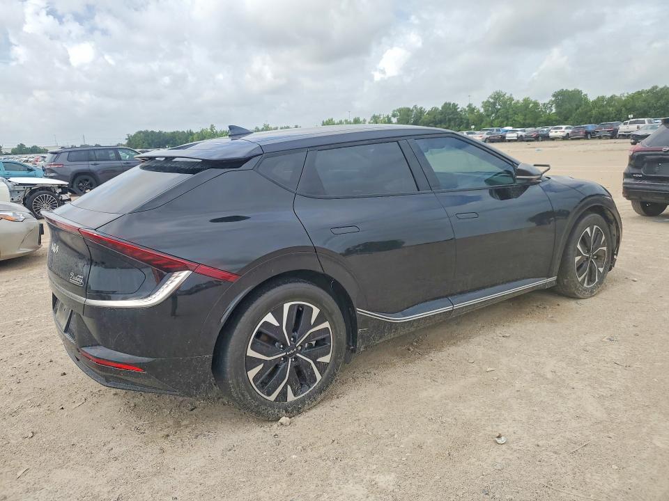 Photo 3 from auction – 2024 KIA EV6 with VIN KNDC34LA8R5161535