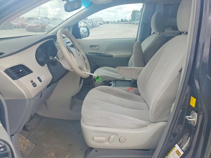 Photo 7 from auction – 2011 TOYOTA SIENNA with VIN 5TDKK3DCXBS113754