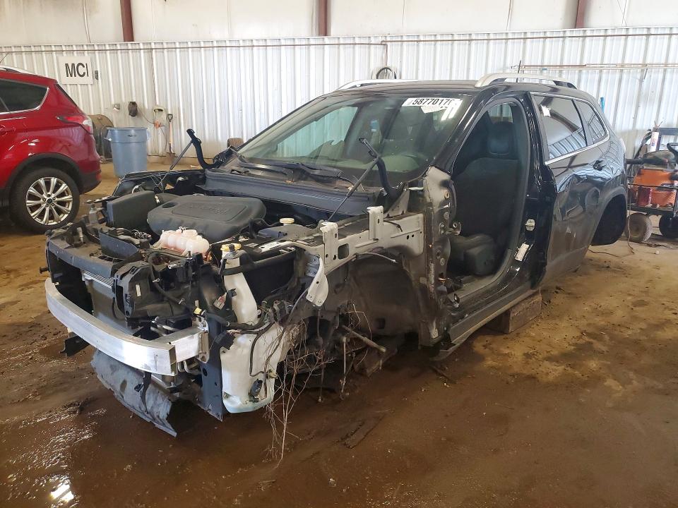 JEEP CHEROKEE 2019 with VIN 1C4PJMLB4KD368127 - Photo from auction