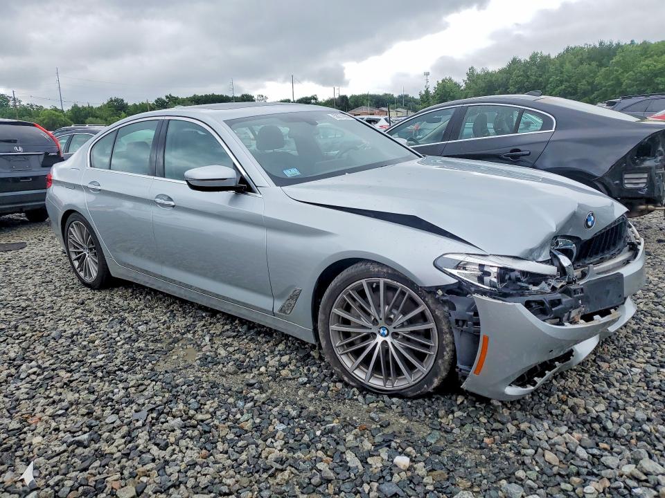 Photo 4 from auction – 2018 BMW 540 with VIN WBAJE7C52JWC55267
