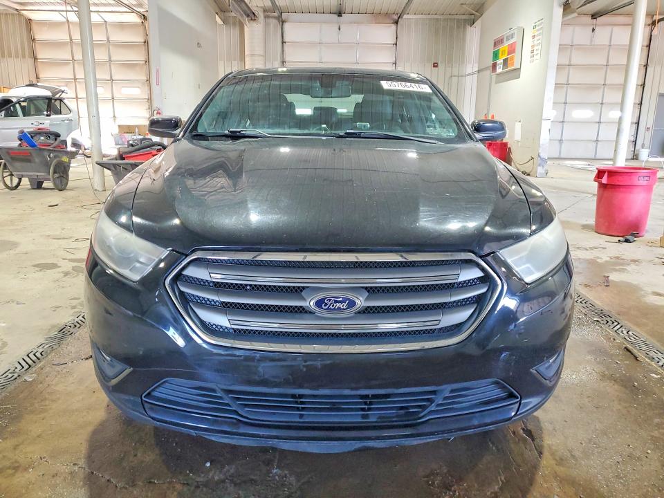 Photo 5 from auction – 2015 FORD TAURUS with VIN 1FAHP2E85FG122075