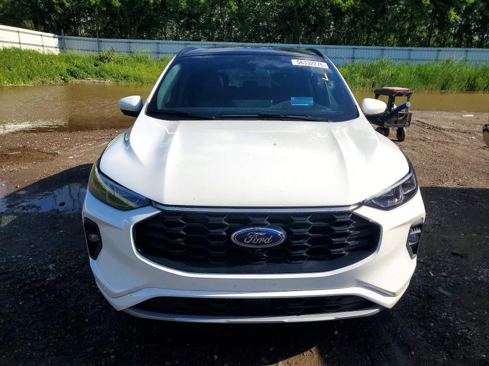 Foto 5 de la subasta – 2024 FORD ESCAPE con VIN 1FMCU9PAXRUB02668