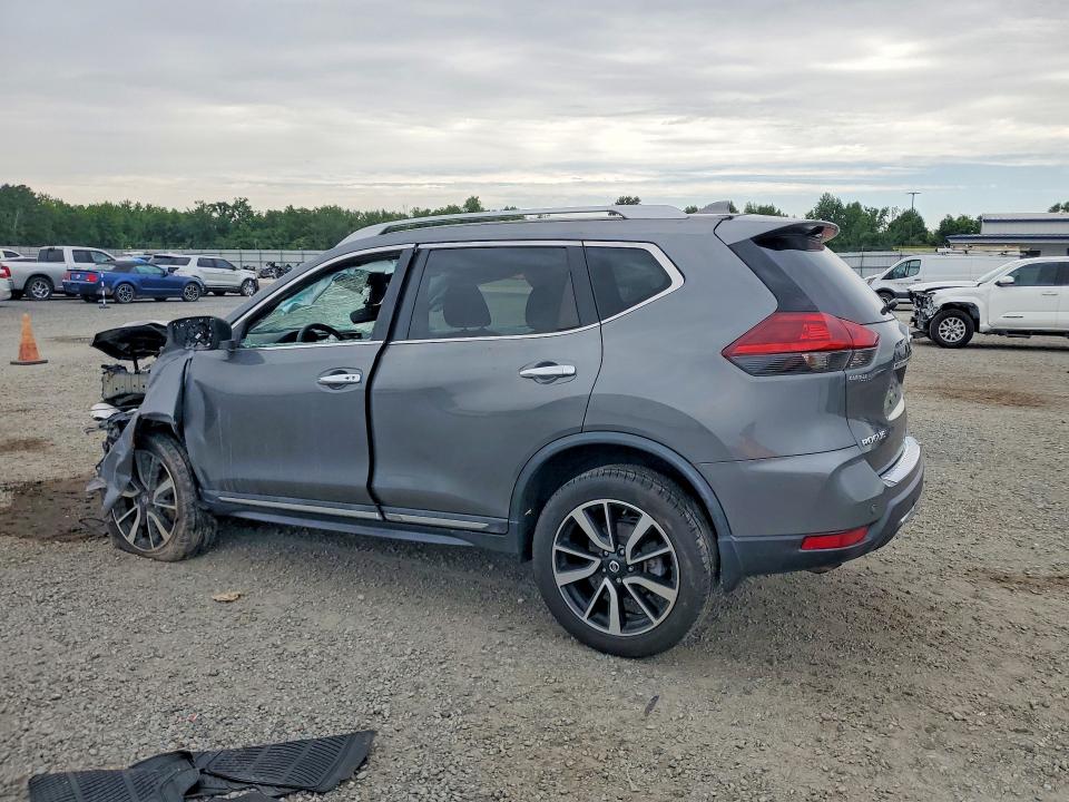 Photo 2 from auction – 2019 NISSAN ROGUE with VIN 5N1AT2MV5KC716273