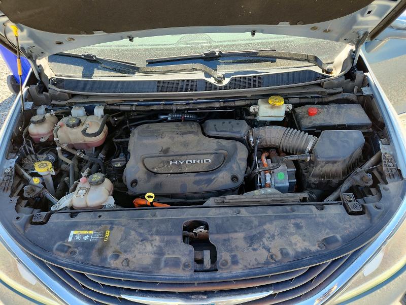 Photo 12 from auction – 2017 CHRYSLER PACIFICA with VIN 2C4RC1N77HR739961