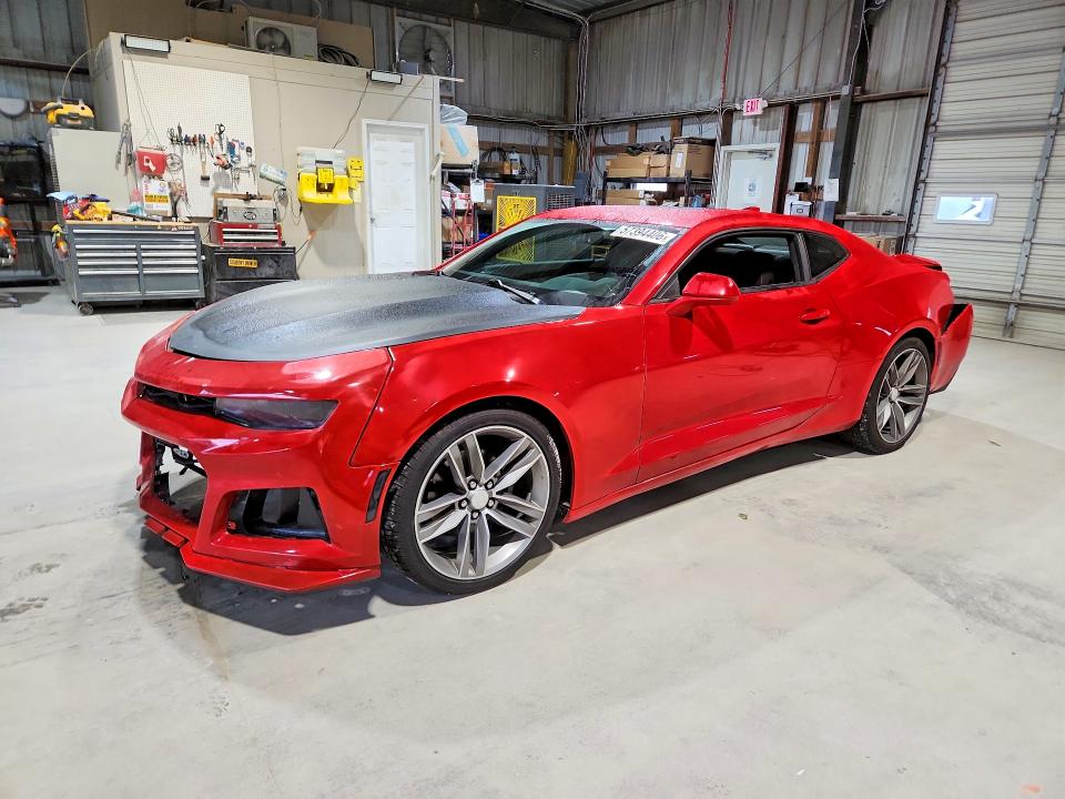 CHEVROLET CAMARO 2016 with VIN 1G1FB1RS6G0137736 - Photo from auction