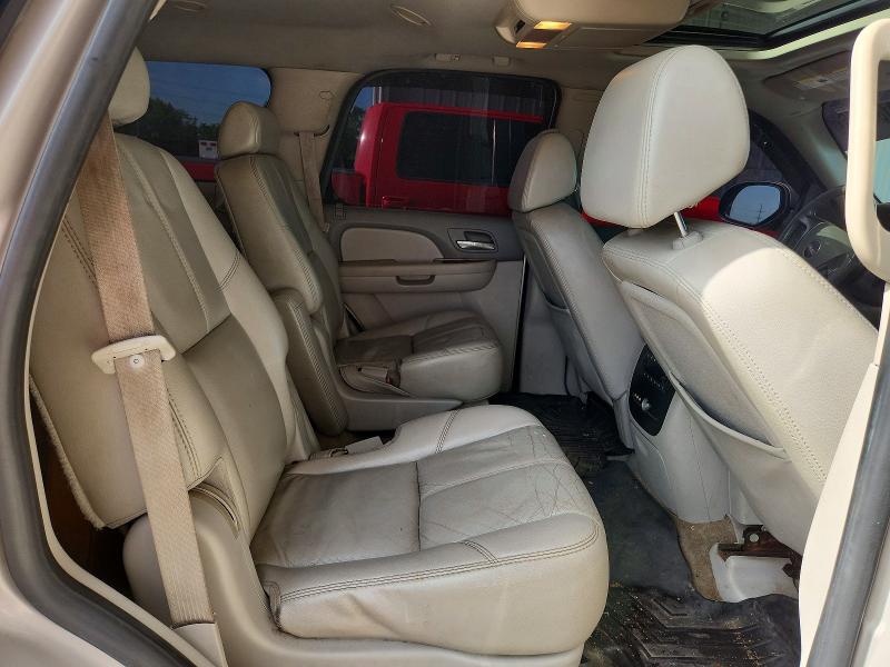 Photo 10 from auction – 2007 GMC YUKON with VIN 1GKFK13067J329283