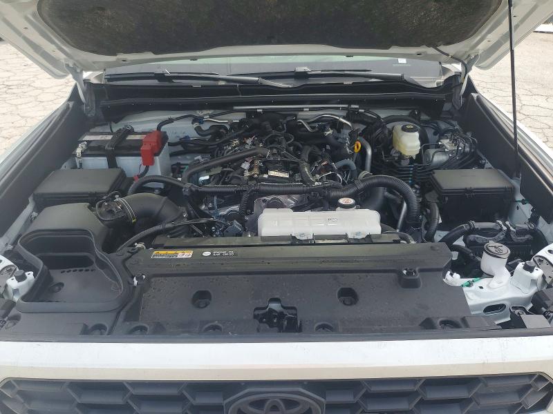 Photo 12 from auction – 2026 TOYOTA 4RUNNER with VIN JTEVA5BR3T5079226