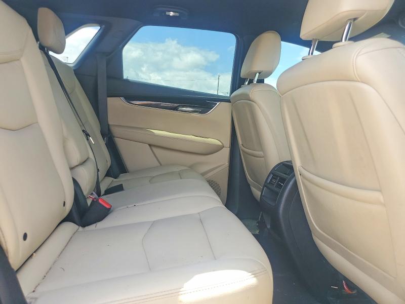 Photo 11 from auction – 2017 CADILLAC XT5 with VIN 1GYKNARS9HZ277090