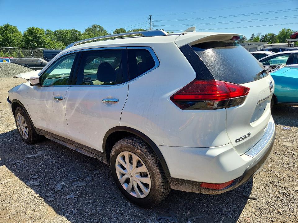 Photo 2 from auction – 2017 NISSAN ROGUE with VIN KNMAT2MVXHP513434