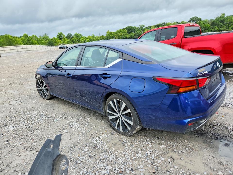 Photo 2 from auction – 2022 NISSAN ALTIMA with VIN 1N4BL4CV2NN354200