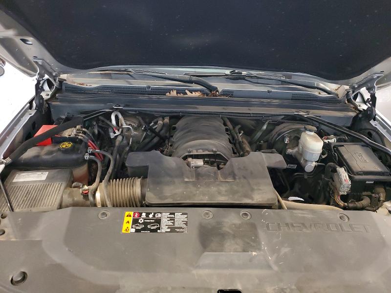 Photo 12 from auction – 2019 CHEVROLET SUBURBAN with VIN 1GNSKHKC4KR387702