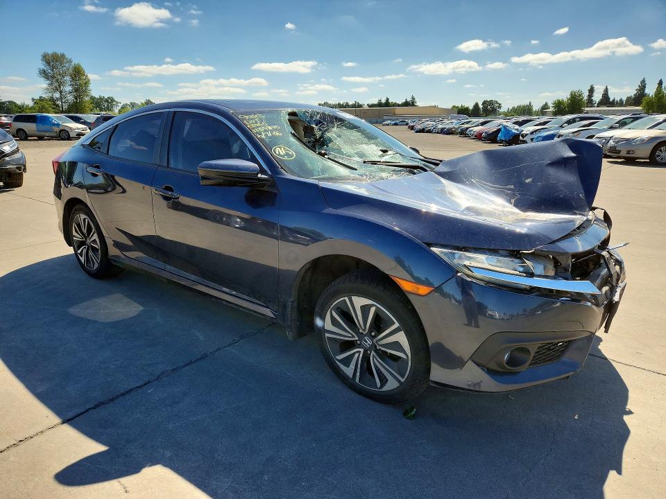 Photo 4 from auction – 2016 HONDA CIVIC with VIN 19XFC1F49GE212821