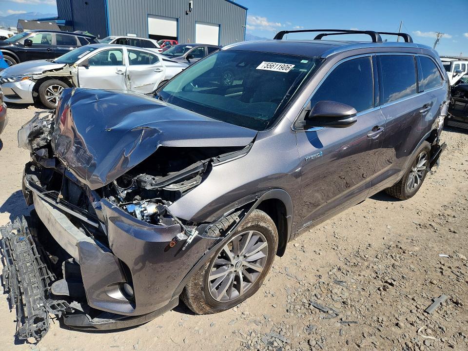 TOYOTA HIGHLANDER HYBRID 2018 with VIN 5TDJGRFH3JS047247 - Photo from auction