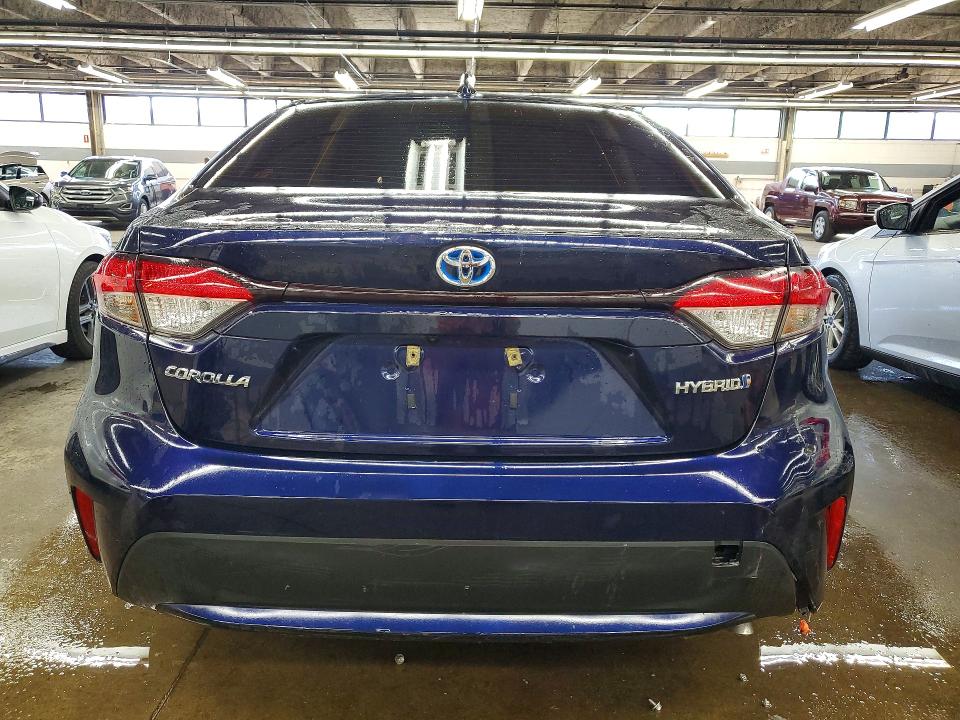 Photo 6 from auction – 2022 TOYOTA COROLLA with VIN JTDEAMDE6NJ060964