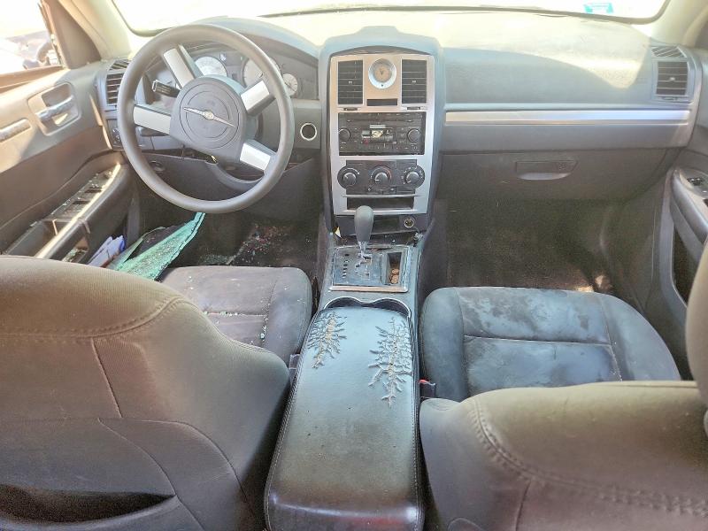 Photo 8 from auction – 2008 CHRYSLER 300C with VIN 2C3KA53G78H241934