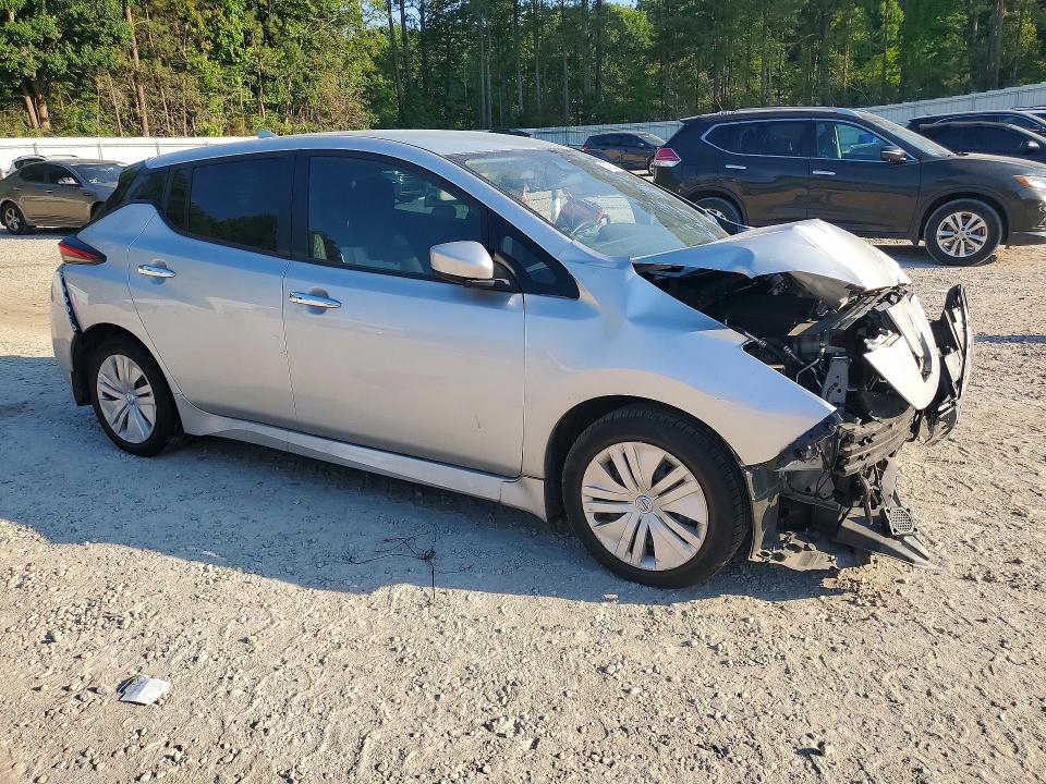Photo 4 from auction – 2022 NISSAN LEAF with VIN 1N4AZ1BV3NC560955
