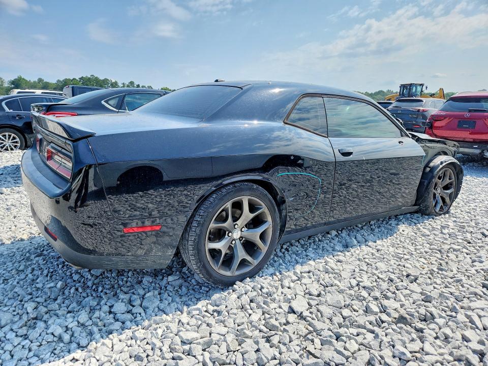 Photo 3 from auction – 2015 DODGE CHALLENGER with VIN 2C3CDZAT1FH710015