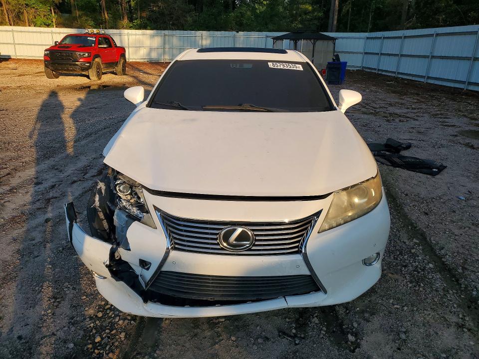 Photo 5 from auction – 2013 LEXUS ES with VIN JTHBK1GGXD2046794