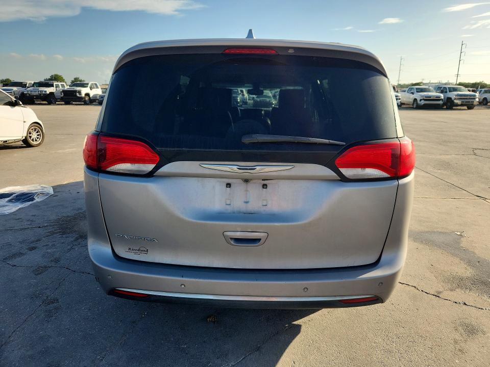 صورة رقم 6 من المزاد - 2017 CHRYSLER PACIFICA مع VIN 2C4RC1BG3HR831332