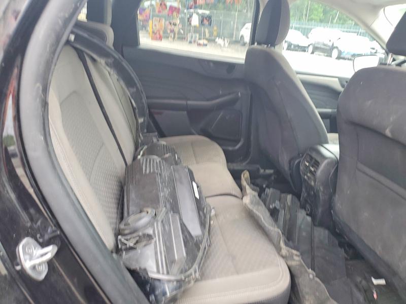 Photo 11 from auction – 2022 FORD ESCAPE with VIN 1FMCU9G69NUA03166
