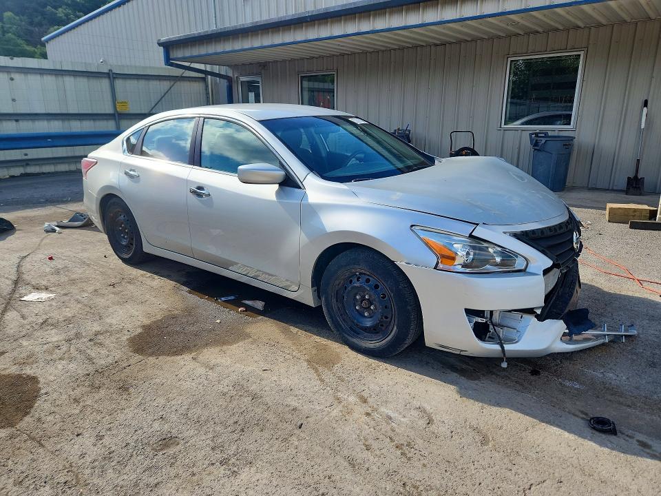 Photo 4 from auction – 2013 NISSAN ALTIMA with VIN 1N4AL3AP6DN522655