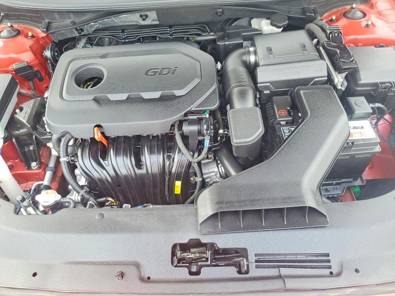 Photo 11 from auction – 2018 HYUNDAI SONATA with VIN 5NPE34AF3JH645589