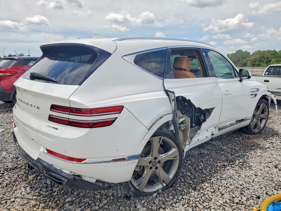 Photo 3 from auction – 2024 GENESIS GV80 with VIN KMUHCESC2RU185346