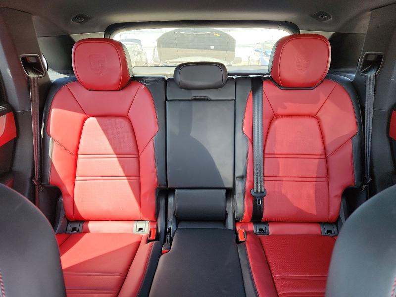 Photo 10 from auction – 2025 PORSCHE CAYENNE with VIN WP1AA2AY8SDA03207