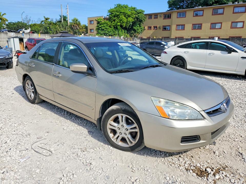 Photo 4 from auction – 2007 HONDA ACCORD with VIN 1HGCM56837A028540