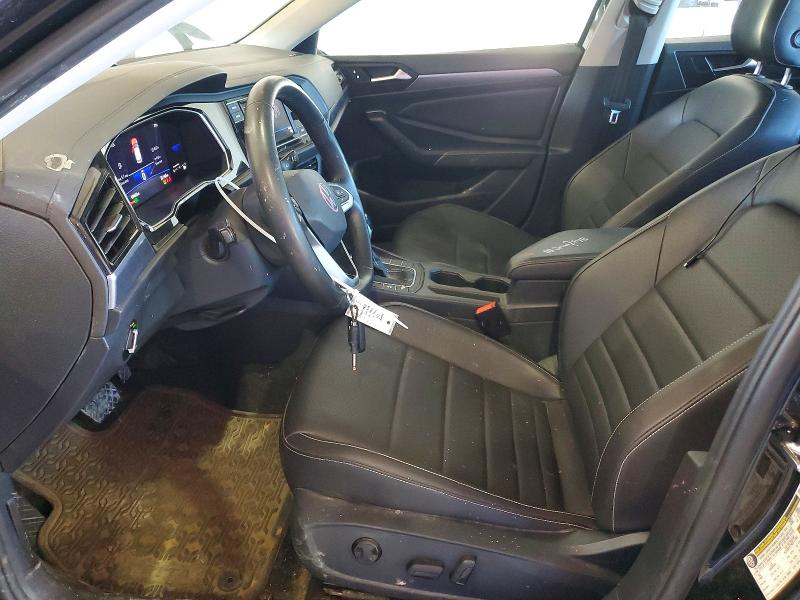 Photo 7 from auction – 2024 VOLKSWAGEN JETTA with VIN 3VW7M7BU6RM095876