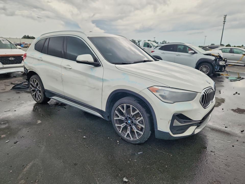 Photo 4 from auction – 2021 BMW X1 with VIN WBXJG7C05M5S05149