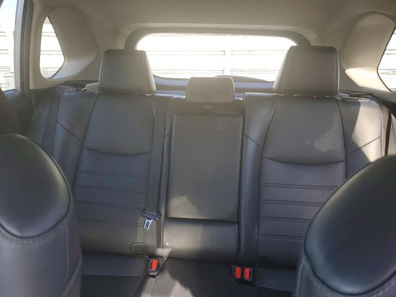 Photo 10 from auction – 2023 TOYOTA RAV4 with VIN 2T3C1RFV9PC227518