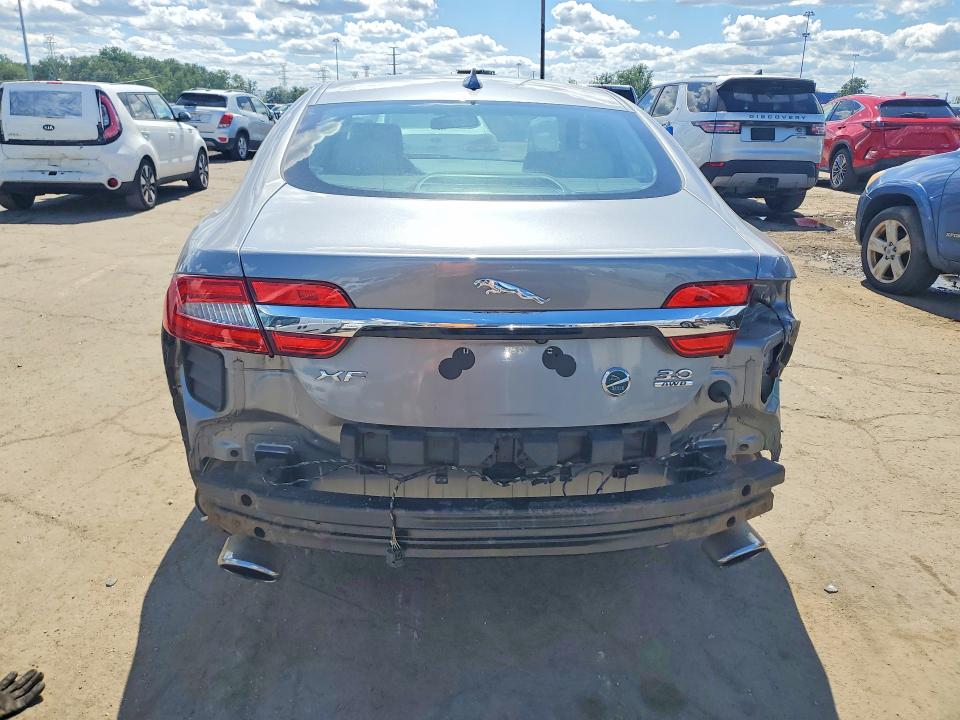 Photo 6 from auction – 2013 JAGUAR XF with VIN SAJWJ0EF1D8S86793