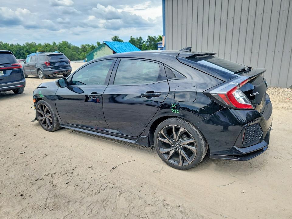 Photo 2 from auction – 2018 HONDA CIVIC with VIN SHHFK7H45JU203889
