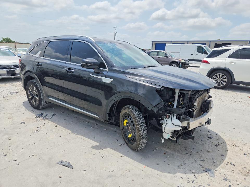 Photo 4 from auction – 2023 KIA SORENTO with VIN KNDRH4LG2P5197931