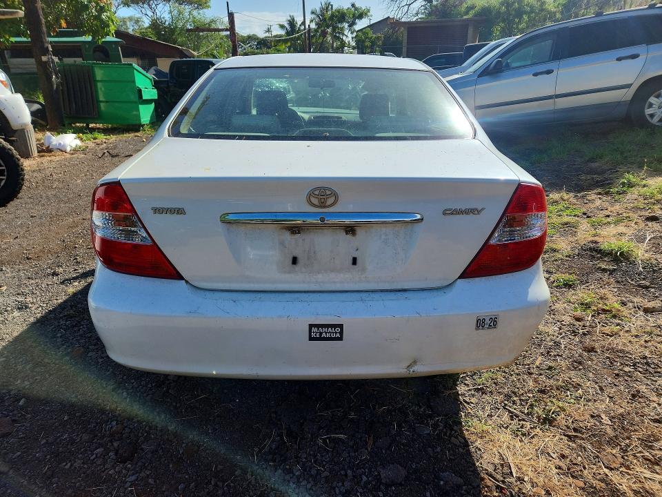Снимка 6 от търг – 2004 TOYOTA CAMRY с VIN JTDBE30K240275789