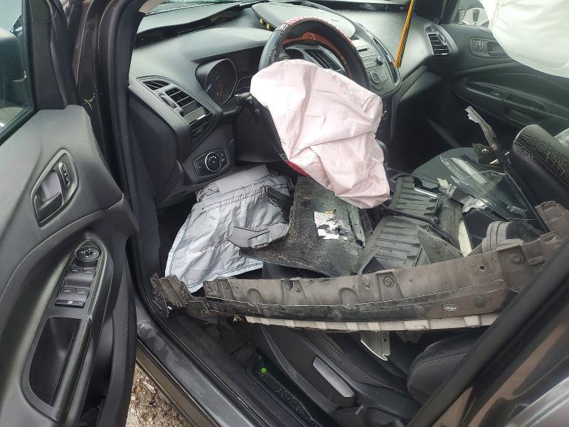Photo 8 from auction – 2017 FORD ESCAPE with VIN 1FMCU0F70HUB11783
