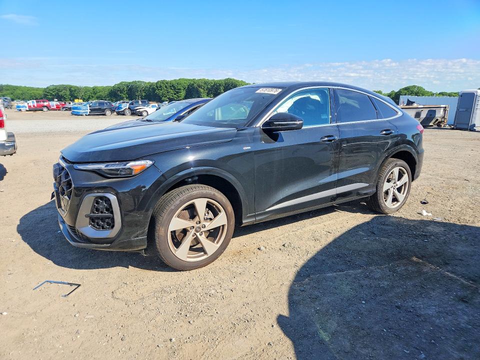 AUDI Q5 2025 with VIN WA1EAAGU3S2057215 - Photo from auction