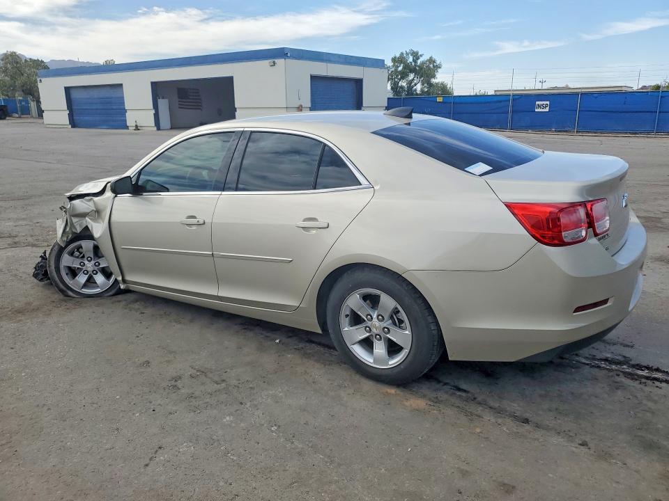 Photo 2 from auction – 2015 CHEVROLET MALIBU with VIN 1G11B5SLXFF200871