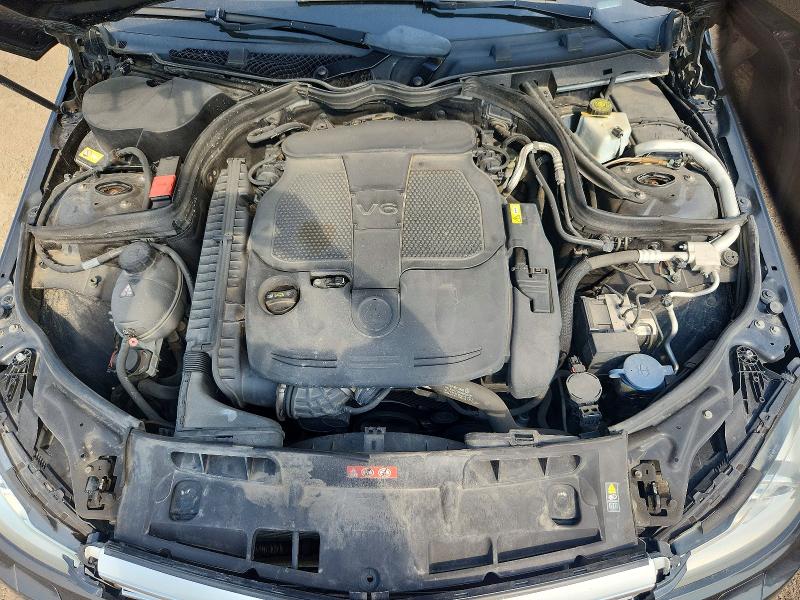 Photo 11 from auction – 2013 MERCEDES-BENZ C with VIN WDDGF8JB5DA797802