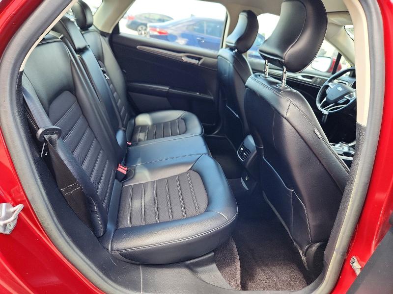 Photo 10 from auction – 2017 FORD FUSION with VIN 3FA6P0HD1HR189188