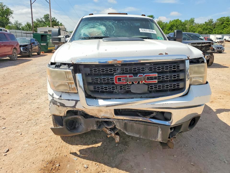 Photo 5 from auction – 2013 GMC SIERRA with VIN 1GT322CG3DF196353