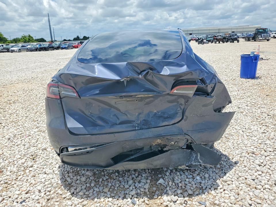 Photo 6 from auction – 2023 TESLA MODEL Y with VIN 7SAYGDED8PF958495