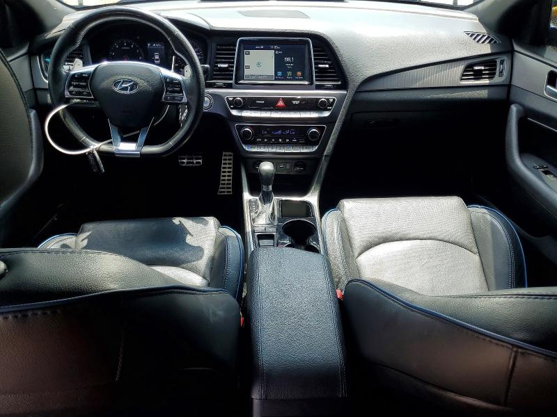 Photo 8 from auction – 2018 HYUNDAI SONATA with VIN 5NPE34AB6JH667809