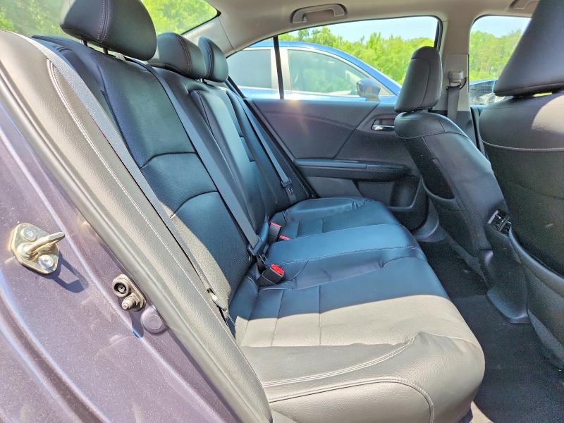 Photo 10 from auction – 2017 HONDA ACCORD with VIN 1HGCR3F05HA004516