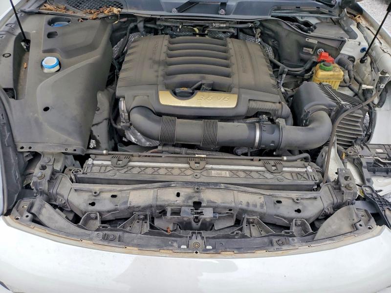Photo 12 from auction – 2016 PORSCHE CAYENNE with VIN WP1AA2A2XGLA09096