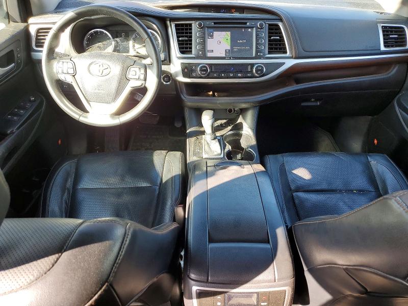 Photo 8 from auction – 2015 TOYOTA HIGHLANDER with VIN 5TDDKRFHXFS201214