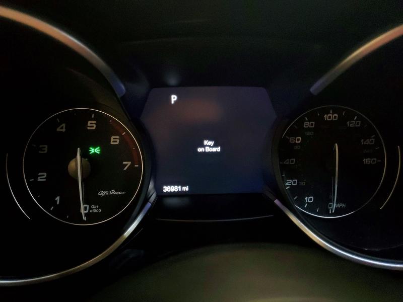 Photo 9 from auction – 2022 ALFA ROMEO STELVIO with VIN ZASPAKBN1N7D29635