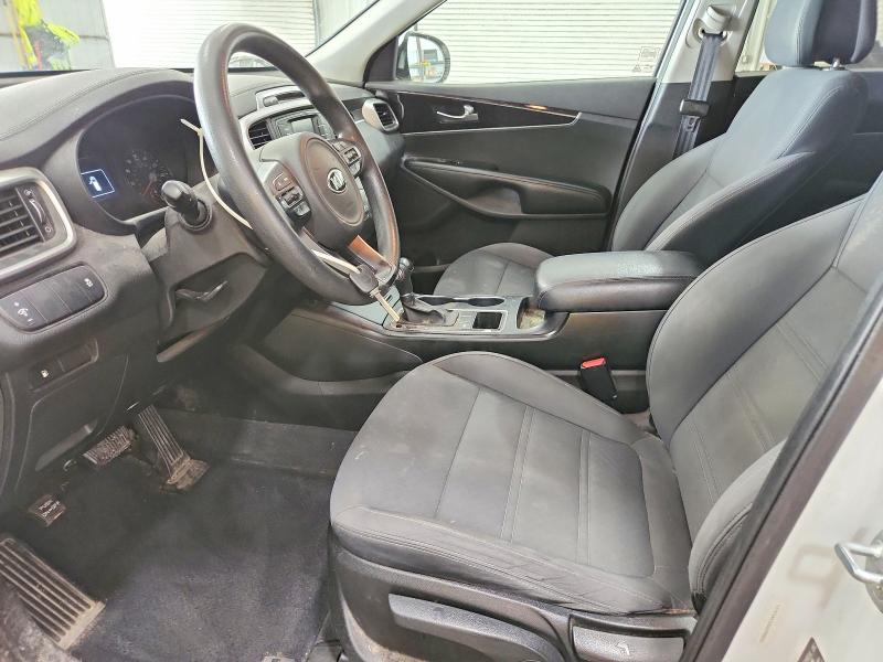 Photo 7 from auction – 2016 KIA SORENTO with VIN 5XYPG4A32GG098205
