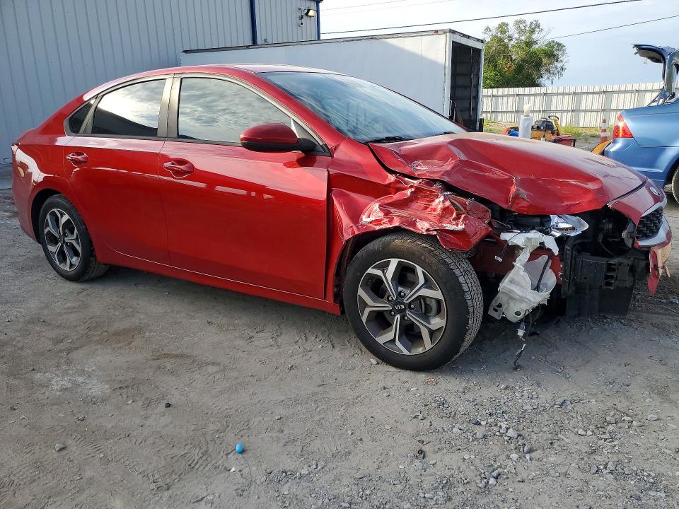 Photo 4 from auction – 2019 KIA FORTE with VIN 3KPF24AD3KE057784